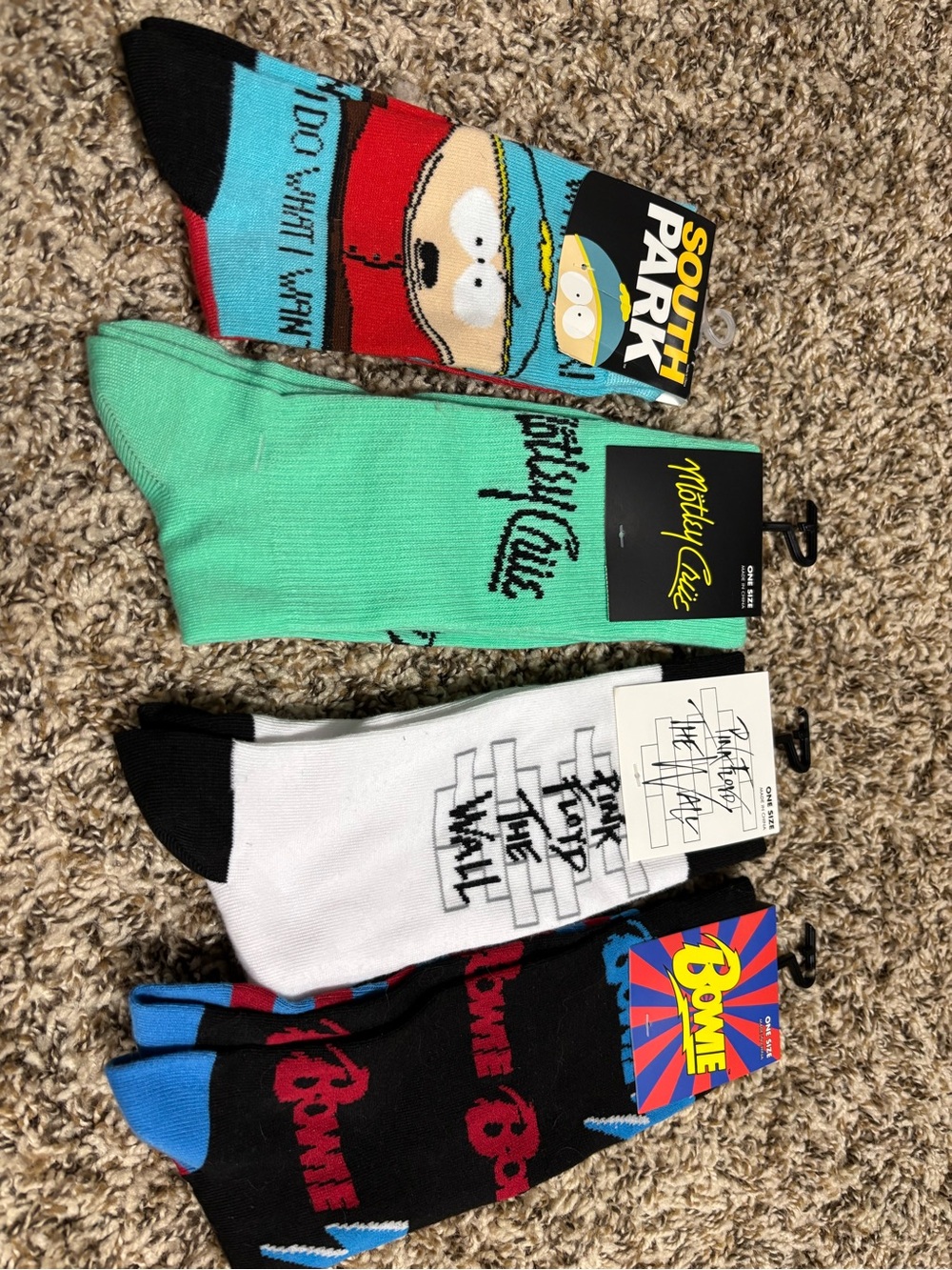 NWT Novelty Sock Bundle. Cartman, Mötley Crüe, Pink Floyd. David Bowie. One size